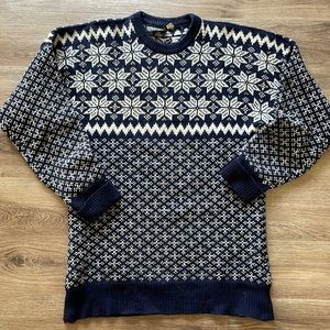Vintage Longcroft Wool Sweater